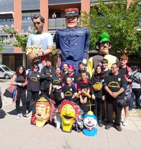 Pardinyes (Lleida) recupera la Trobada de&nbsp;gegants.