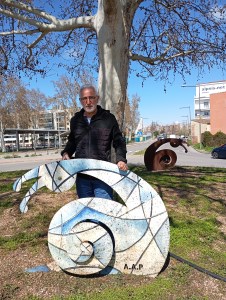 Pilar Bosch i Xavi Palau visiten l’estudi de l’escultor Ramón&nbsp;Ruíz